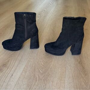 Vintage 90s Y2K Wild Pair Black Suede Platform Chunky High Heel Bratz Bo…
